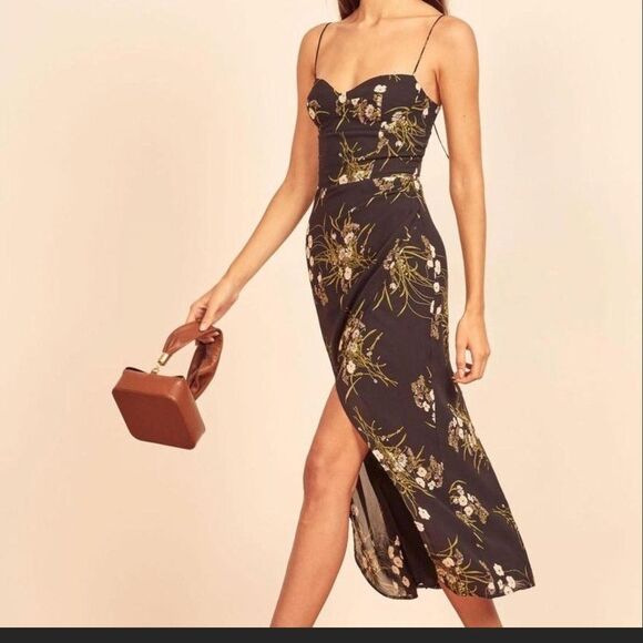 Reformation Dresses & Skirts - Reformation Kourtney Floral Print Midi Dress Black Size 4